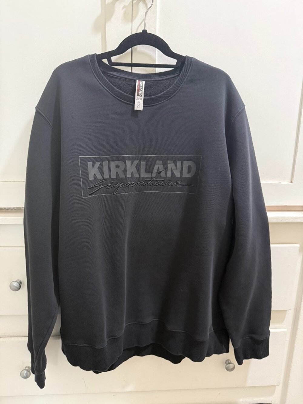 Kirkland Unisex Logo Fleece Crewneck Sweatshirt for Men's XXL/ Women's XL